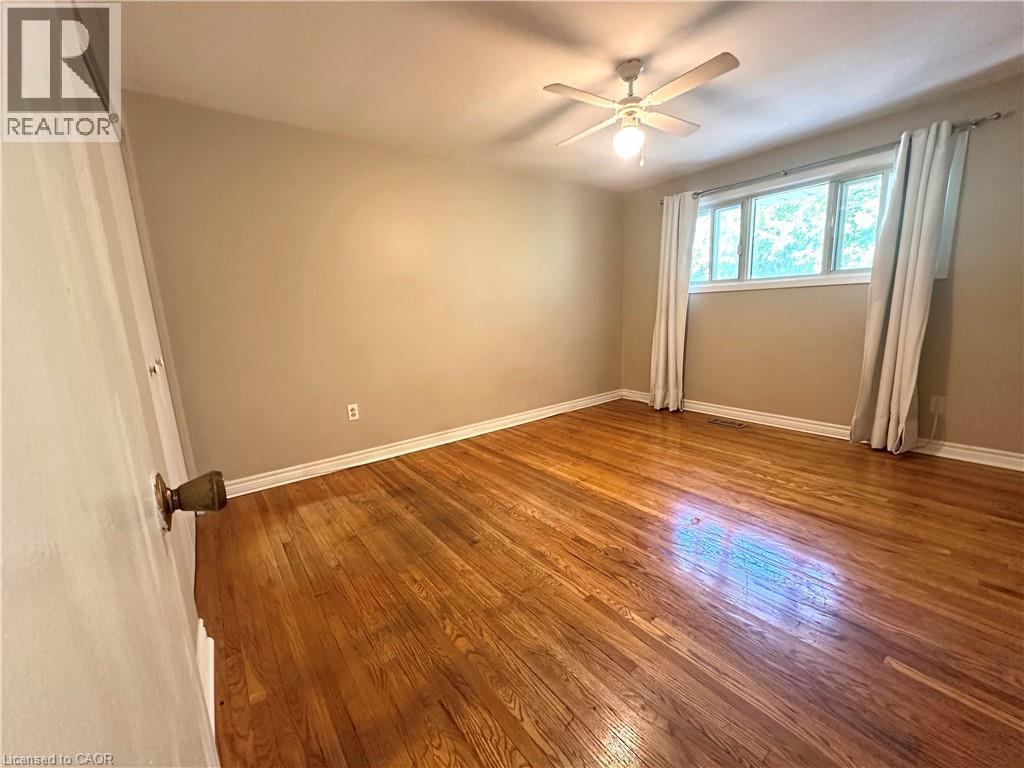 Photo 13 of 583 Walkers Line Unit Upper, Burlington ON