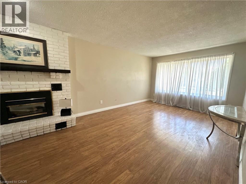 Photo 17 of 583 Walkers Line Unit Upper, Burlington ON