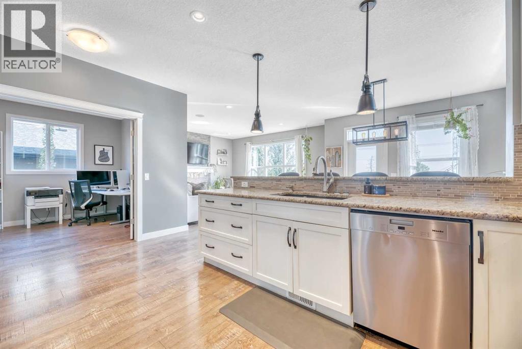 Photo 20 of 21 Ranchers Crescent, Okotoks AB