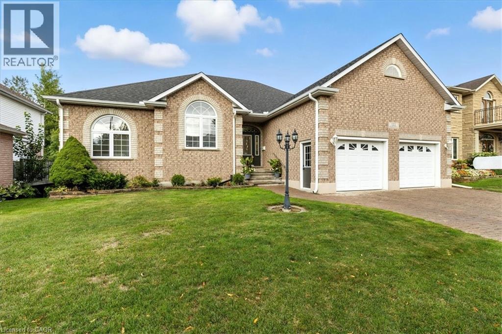 Photo 3 of 122 Briarmeadow Place, Kitchener ON