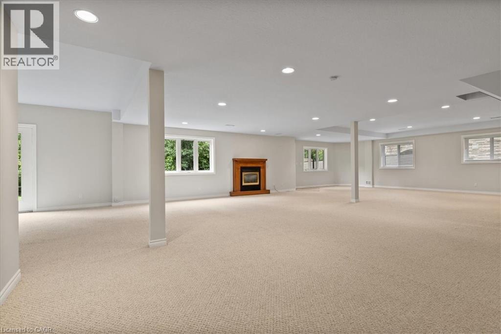 Photo 37 of 122 Briarmeadow Place, Kitchener ON