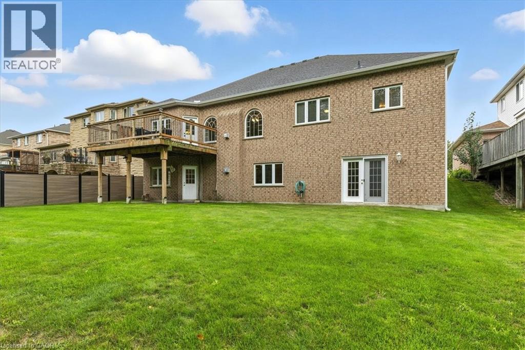 Photo 8 of 122 Briarmeadow Place, Kitchener ON
