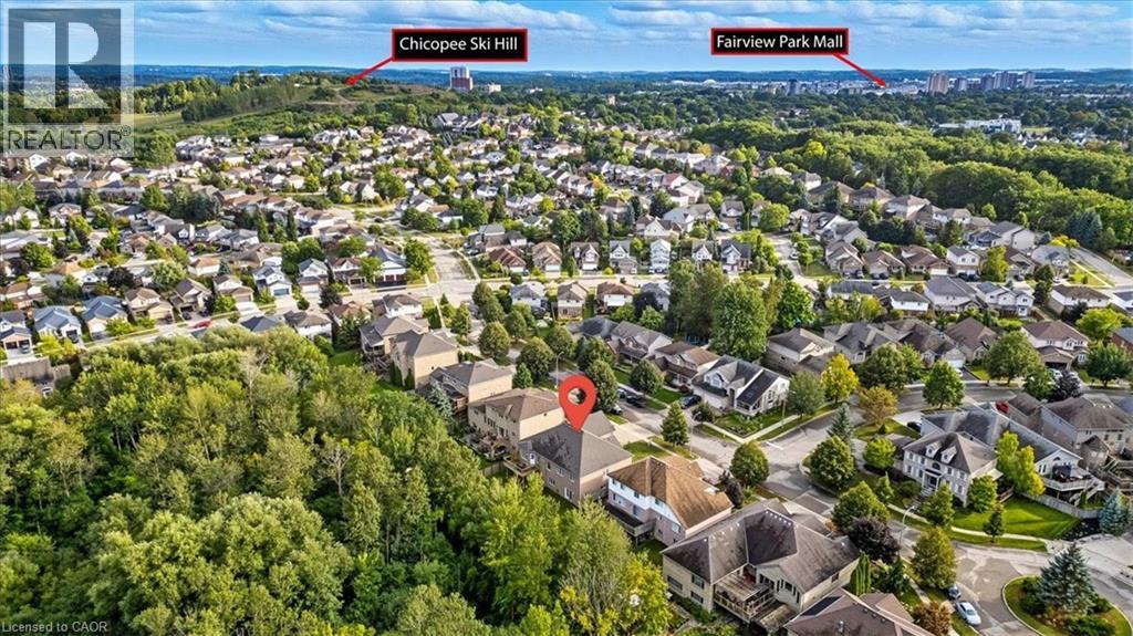 Photo 2 of 122 Briarmeadow Place, Kitchener ON