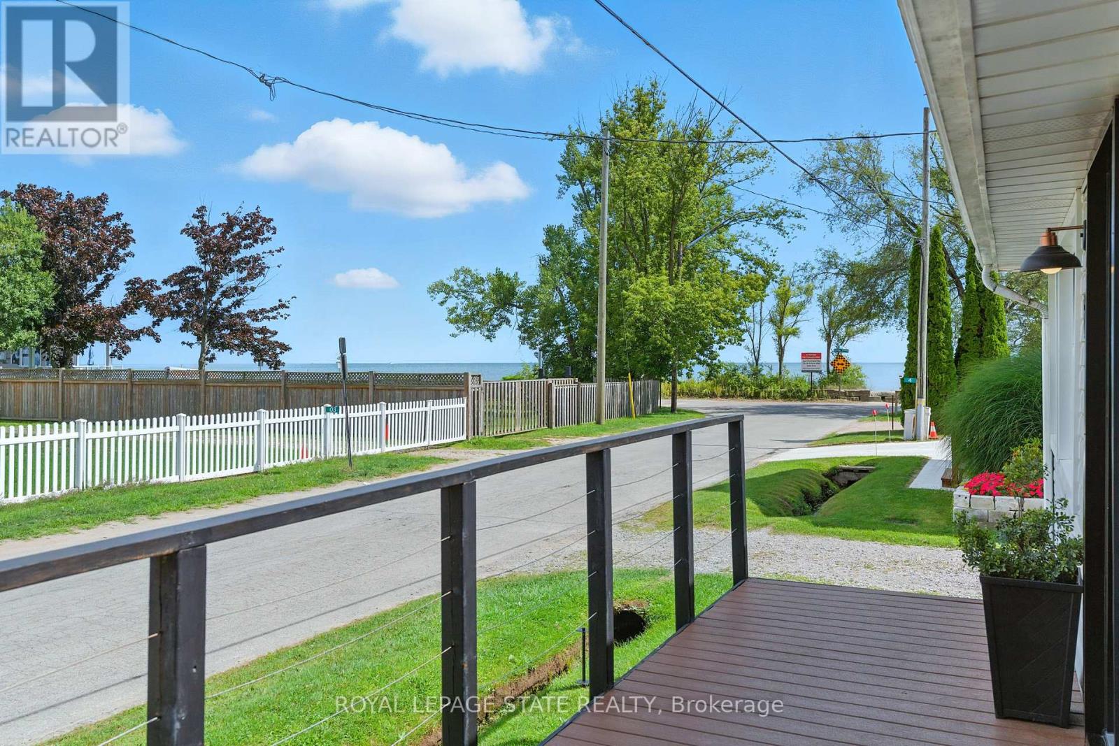 Photo 20 of 6 Old Hill Road, Norfolk ON