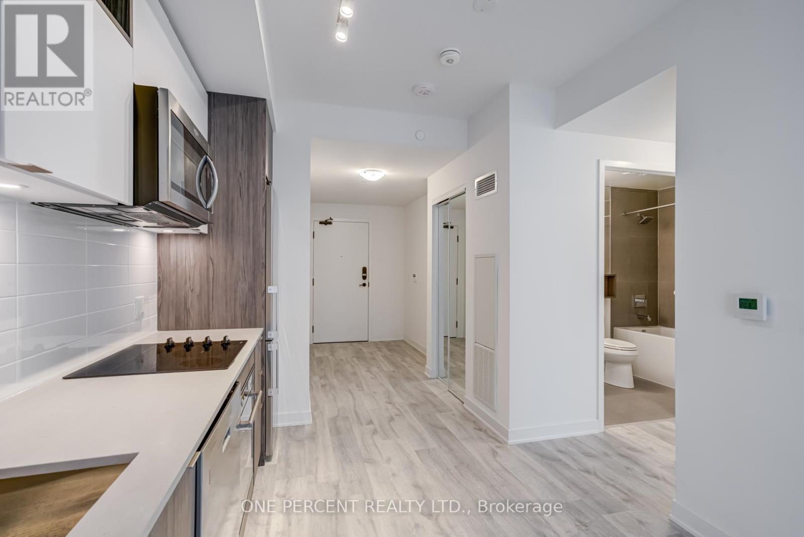Photo 27 of 843 D 121 Lower Sherbourne Street, Toronto ON