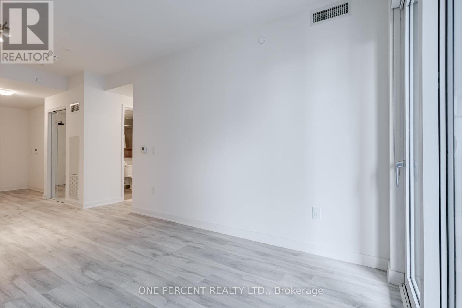 Photo 30 of 843 D 121 Lower Sherbourne Street, Toronto ON