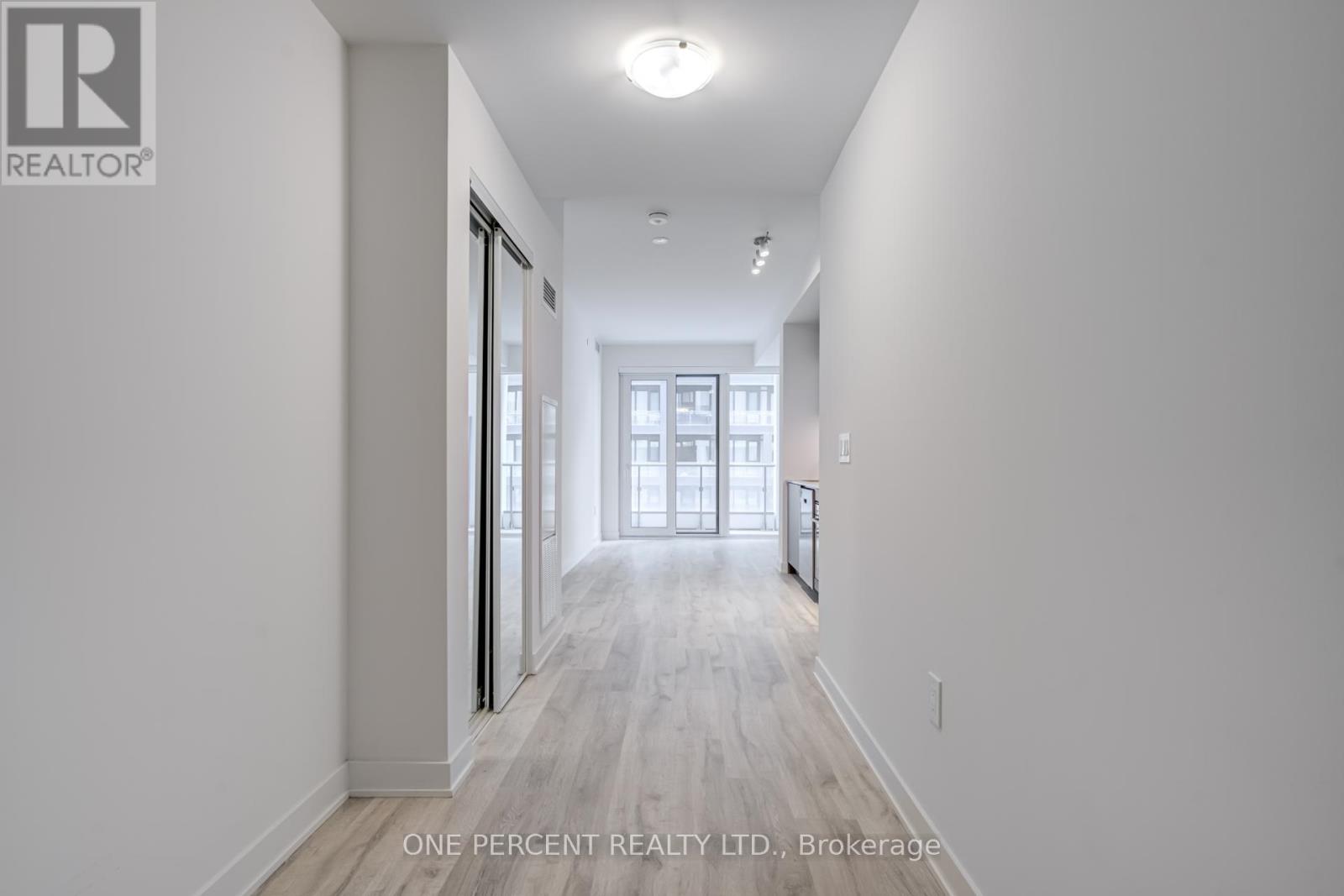 Photo 11 of 843 D 121 Lower Sherbourne Street, Toronto ON
