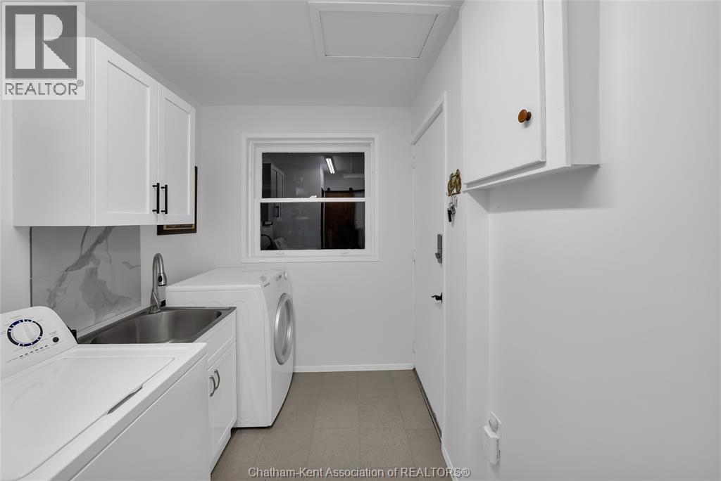 Photo 15 of 6959 Riverview Line, Chatham ON