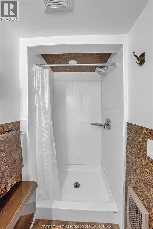 Photo 1 of 6959 Riverview Line, Chatham ON