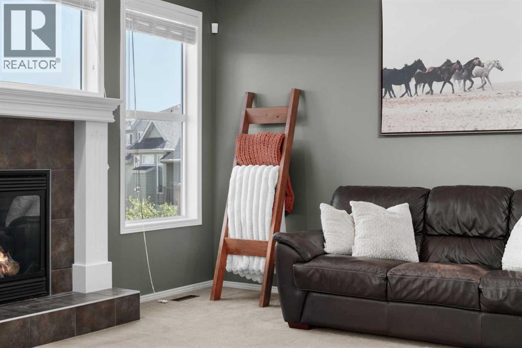 Photo 13 of 402 Cimarron Boulevard, Okotoks AB