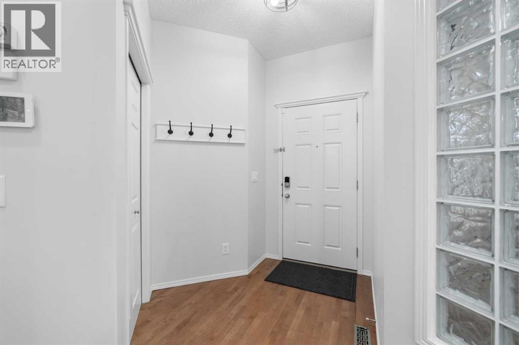 Photo 4 of 402 Cimarron Boulevard, Okotoks AB