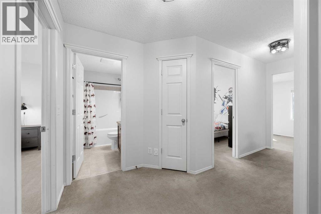 Photo 21 of 402 Cimarron Boulevard, Okotoks AB