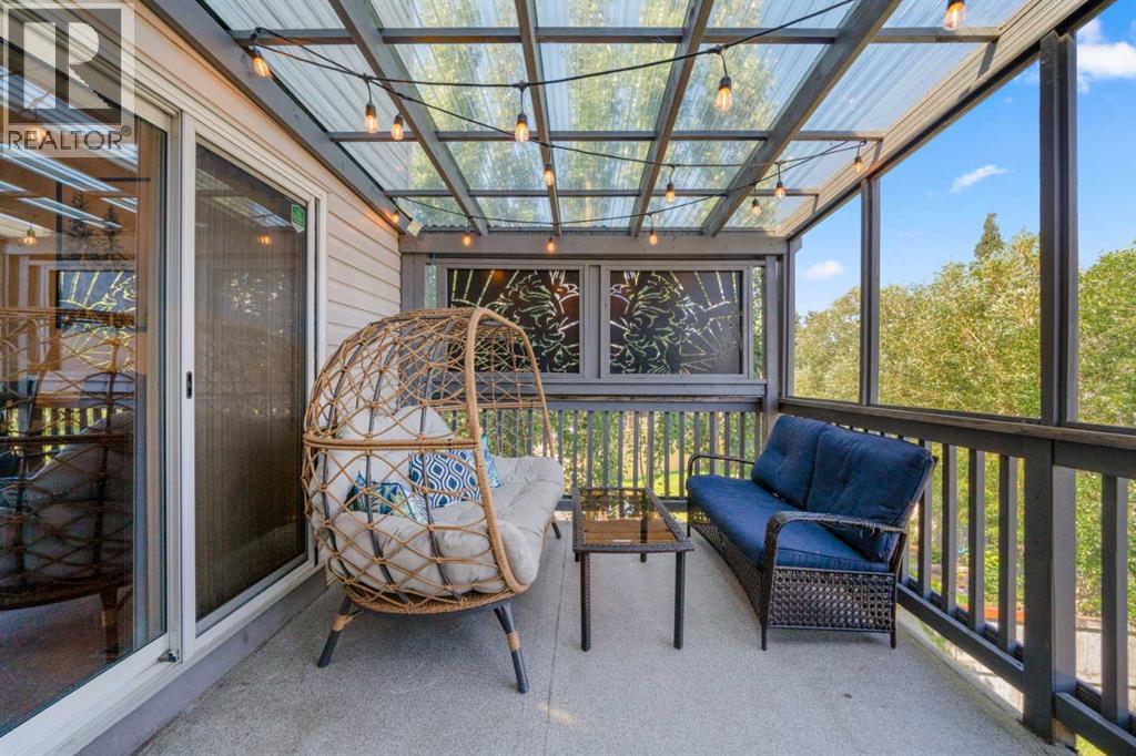 Photo 15 of 402 Cimarron Boulevard, Okotoks AB