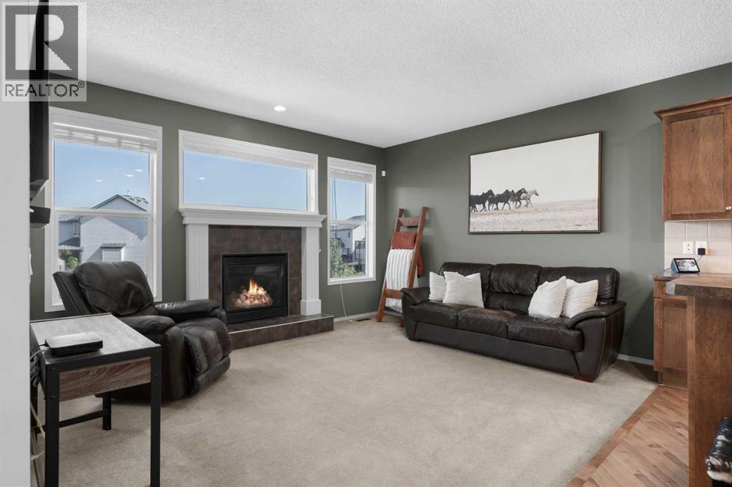 Photo 12 of 402 Cimarron Boulevard, Okotoks AB