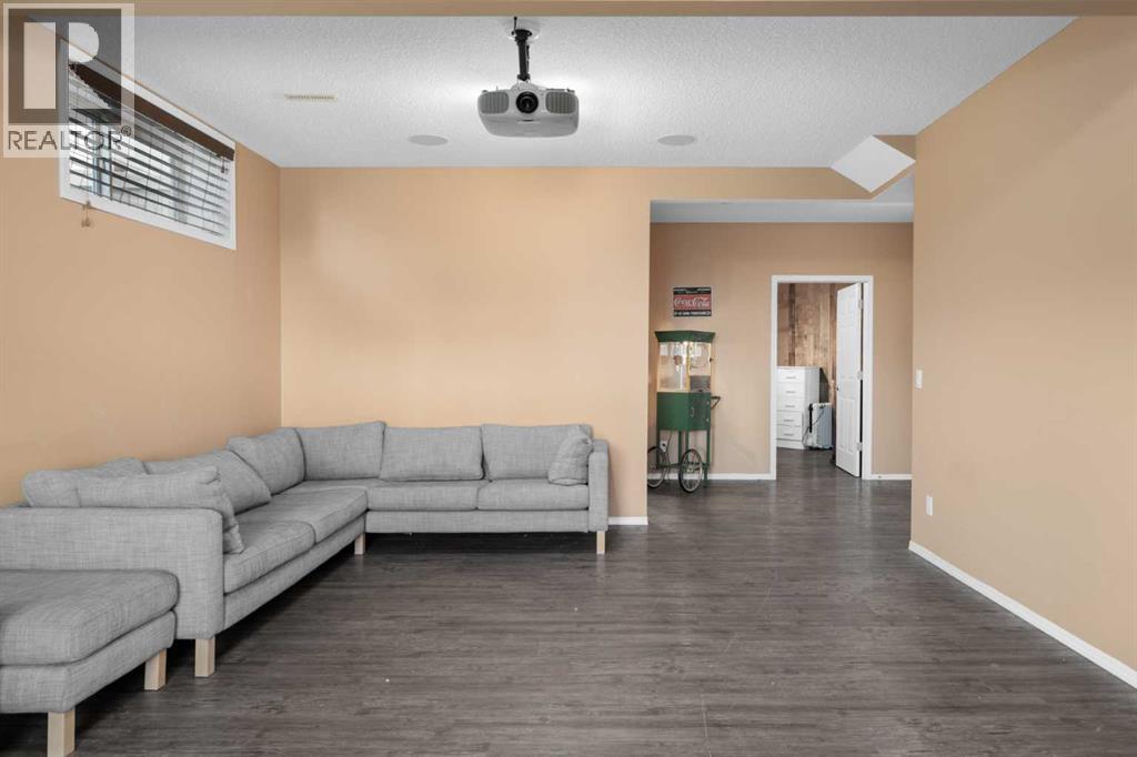 Photo 34 of 402 Cimarron Boulevard, Okotoks AB