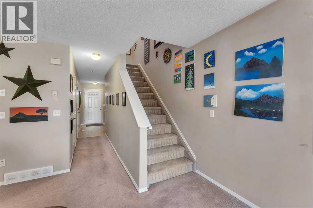 Photo 23 of 23 156 Canoe Drive Sw, Airdrie AB