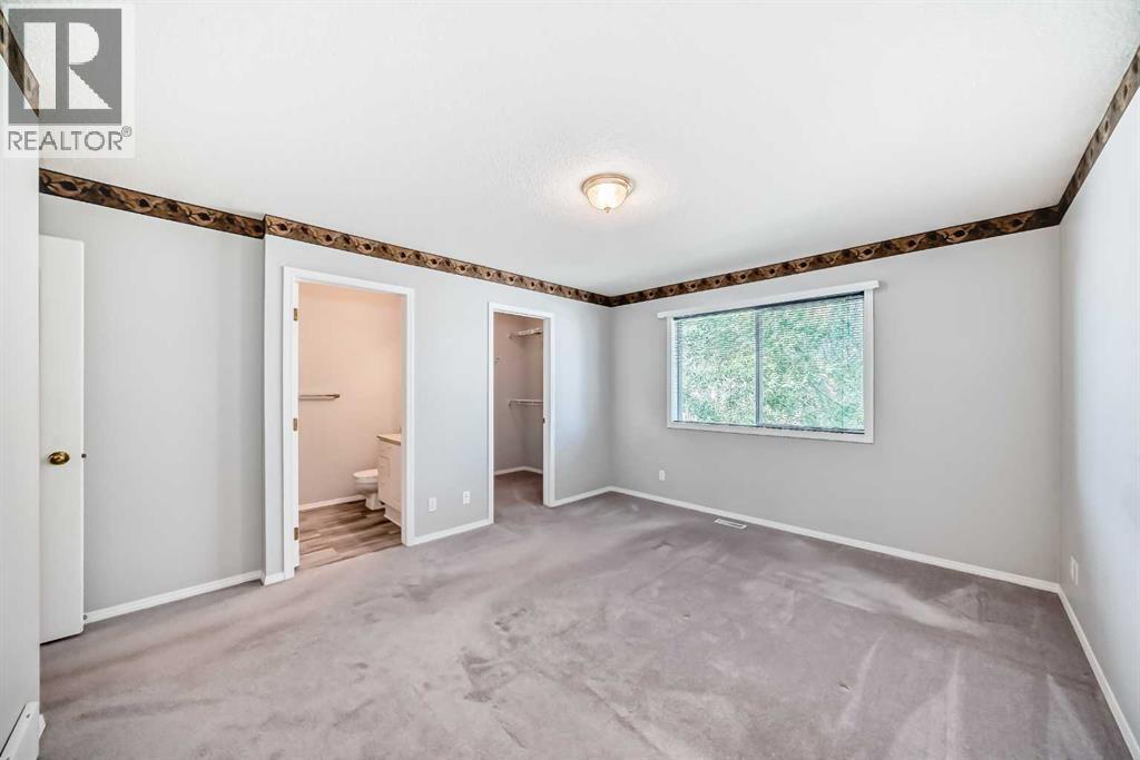 Photo 16 of 33 Thorndale Close Se, Airdrie AB