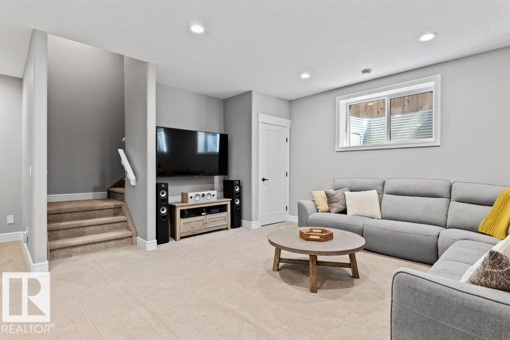 Photo 25 of 7235 May Rd Nw, Edmonton AB