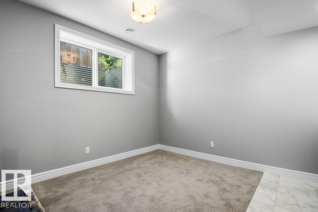 Photo 4 of 7235 May Rd Nw, Edmonton AB