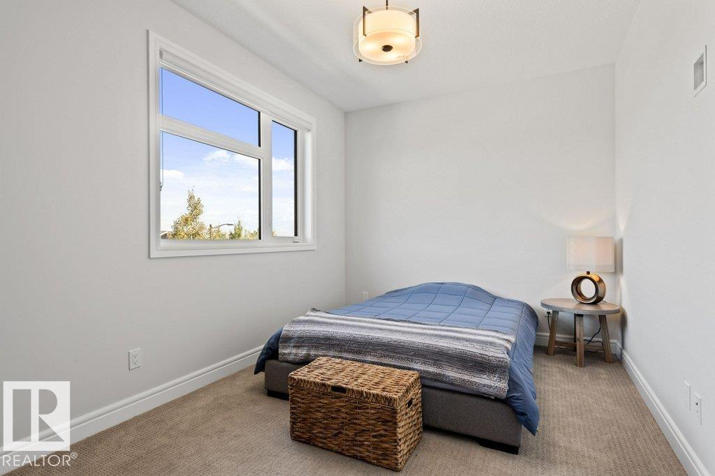 Photo 10 of 7235 May Rd Nw, Edmonton AB