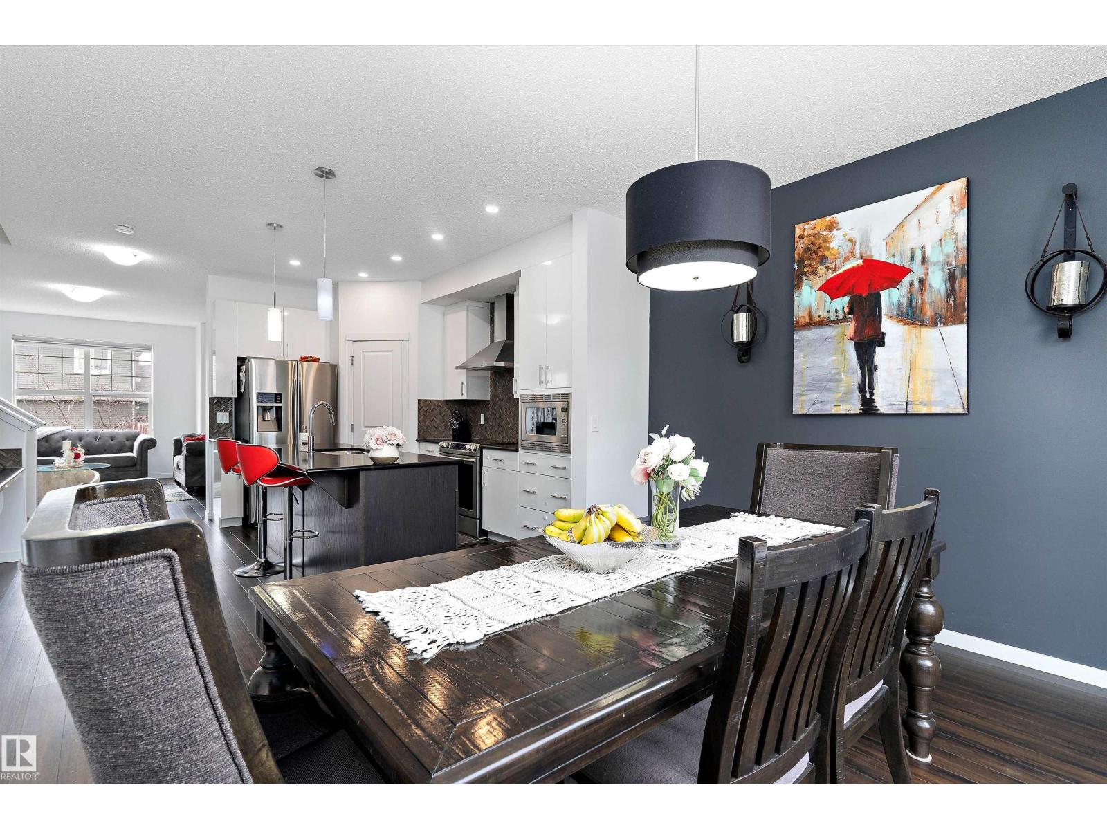 Photo 13 of 2031 52 Street Sw, Edmonton AB