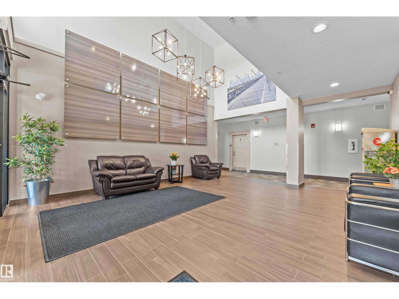 Photo 5 of 209 1144 Adamson Dr Sw, Edmonton AB