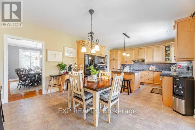 Photo 15 of 37 Links Lane, Brampton ON