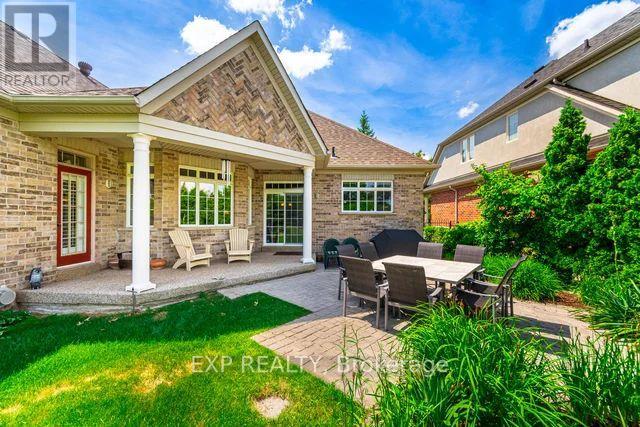 Photo 38 of 37 Links Lane, Brampton ON