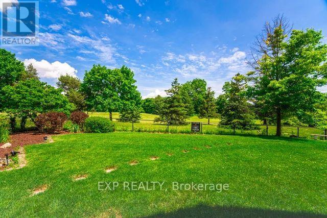 Photo 39 of 37 Links Lane, Brampton ON