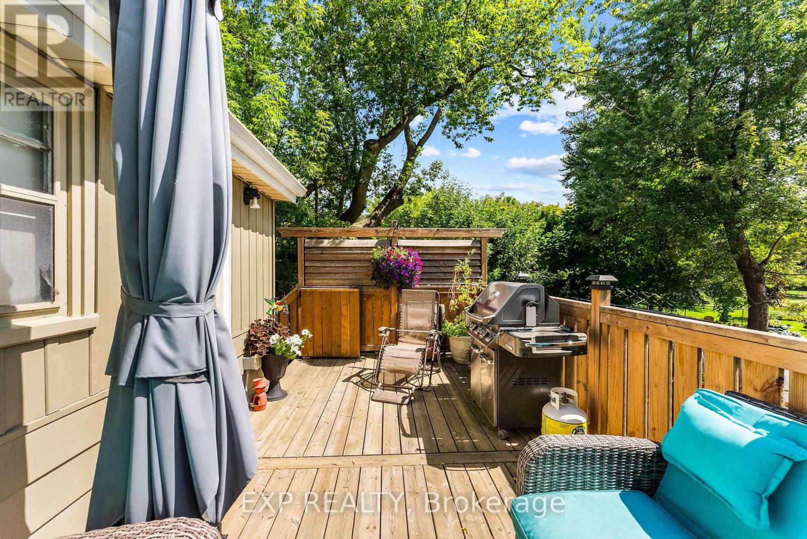 Photo 20 of 173 Simcoe Avenue, Georgina ON