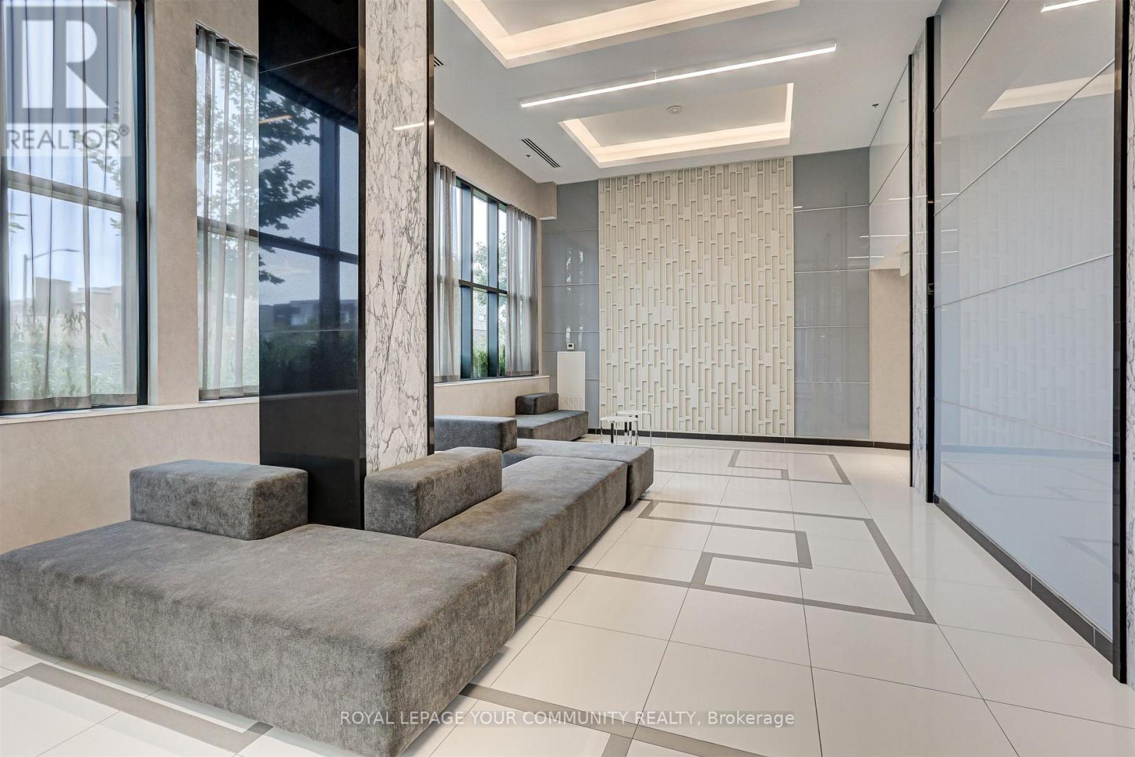 Photo 31 of 208 99 Eagle Rock Way S, Vaughan ON
