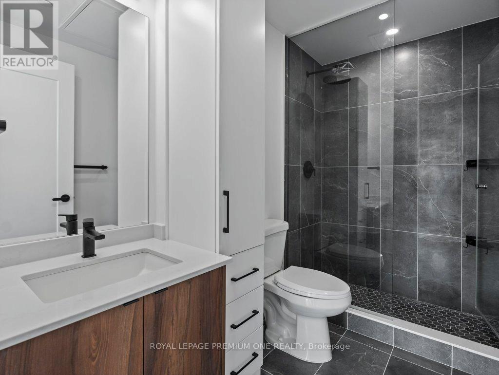 Photo 9 of 1520 9000 Jane Street, Vaughan ON