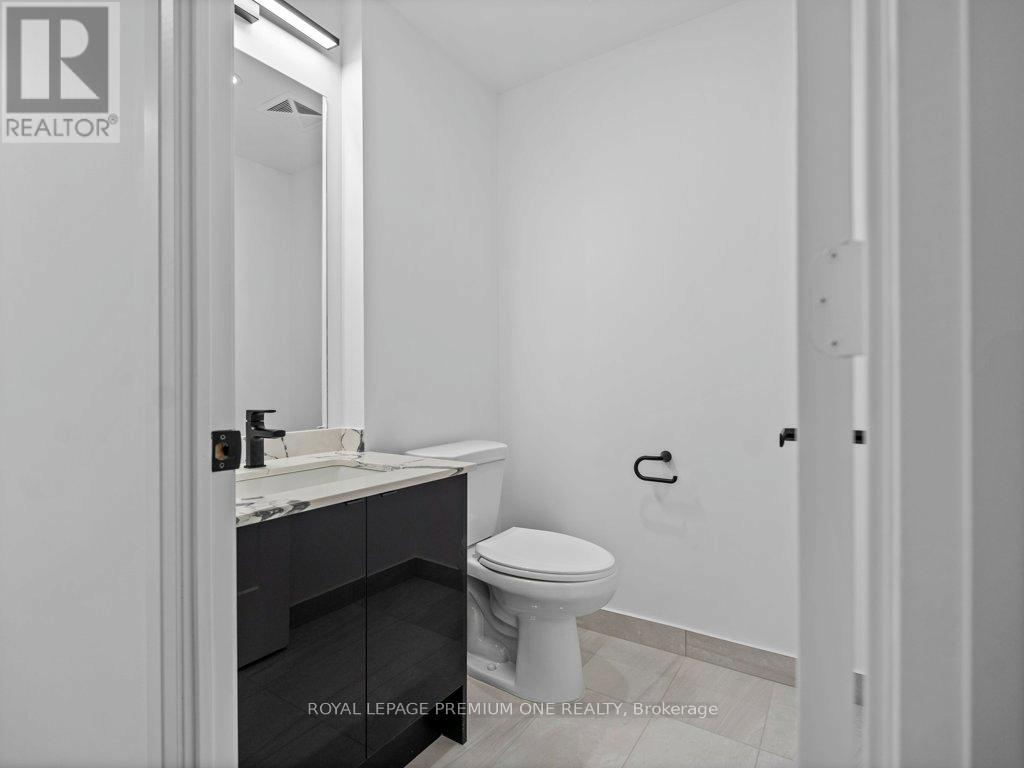 Photo 17 of 1520 9000 Jane Street, Vaughan ON