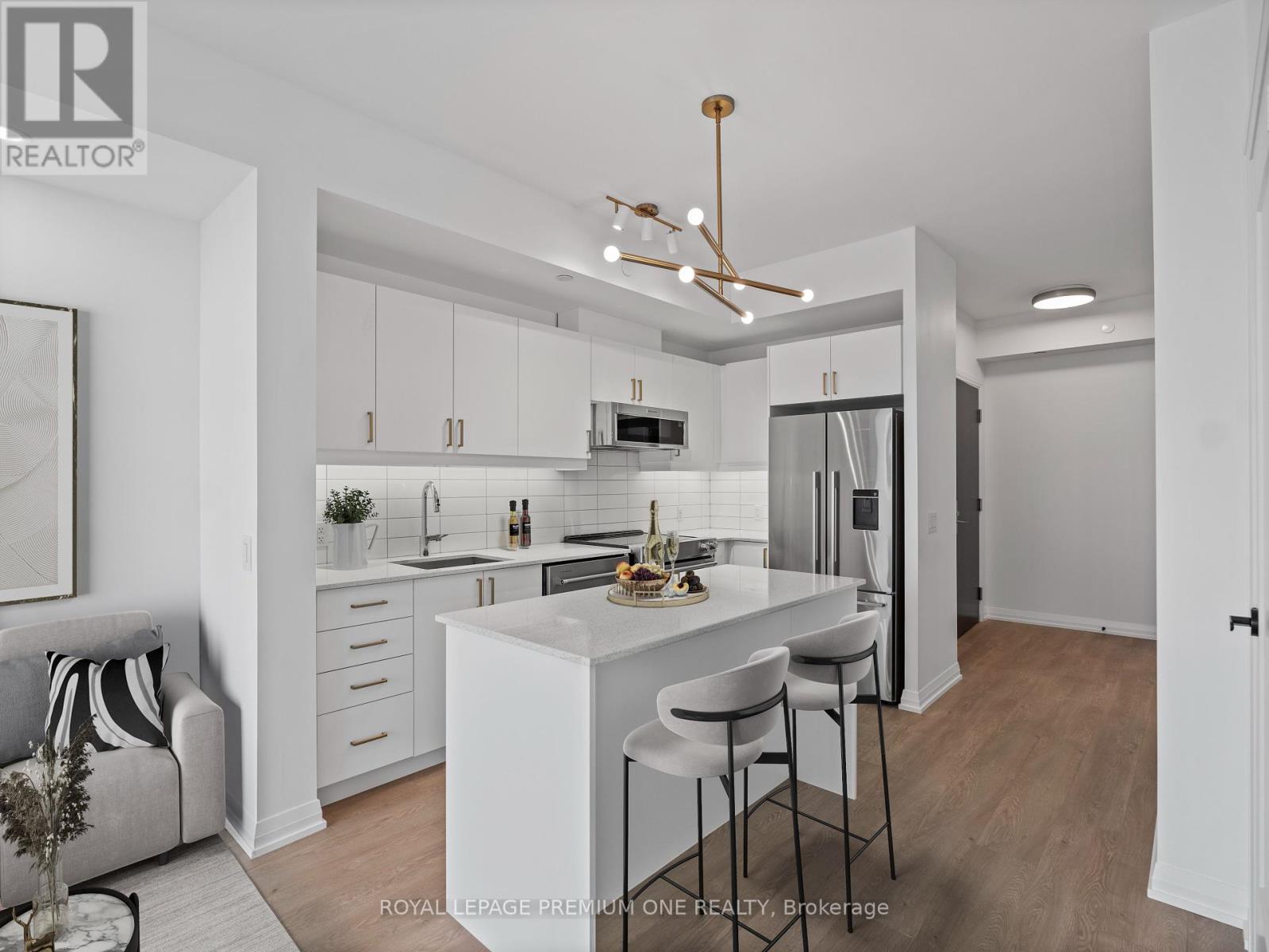 Photo 6 of 1520 9000 Jane Street, Vaughan ON