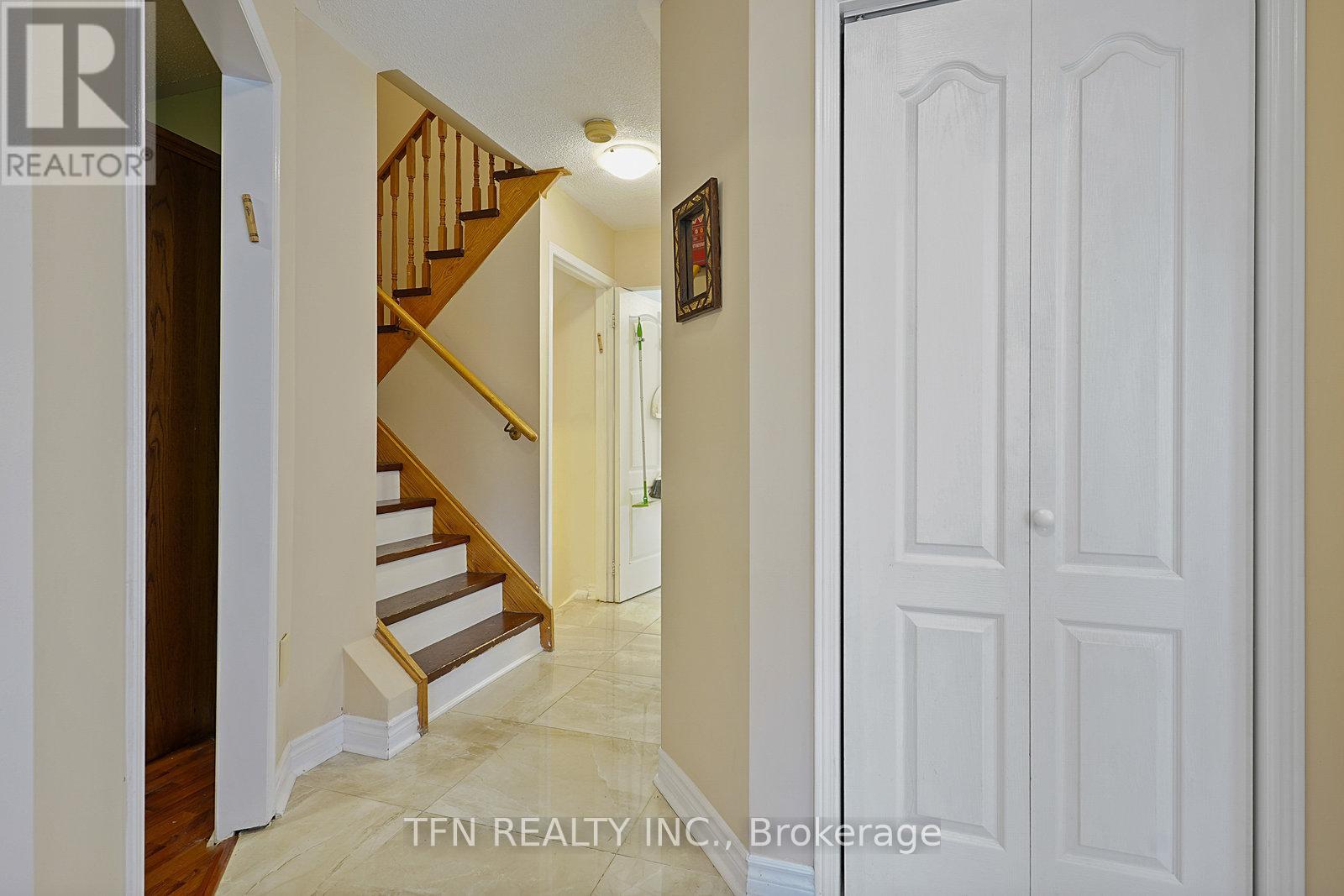 Photo 45 of 86 Thornbrook Court, Vaughan ON