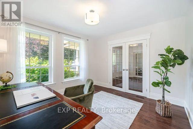Photo 27 of 42 Hillside Drive, Brampton ON