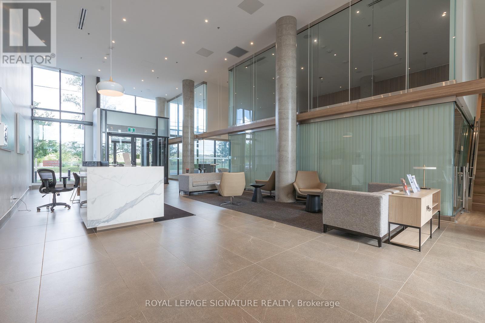 Photo 18 of 824 3100 Keele Street, Toronto ON