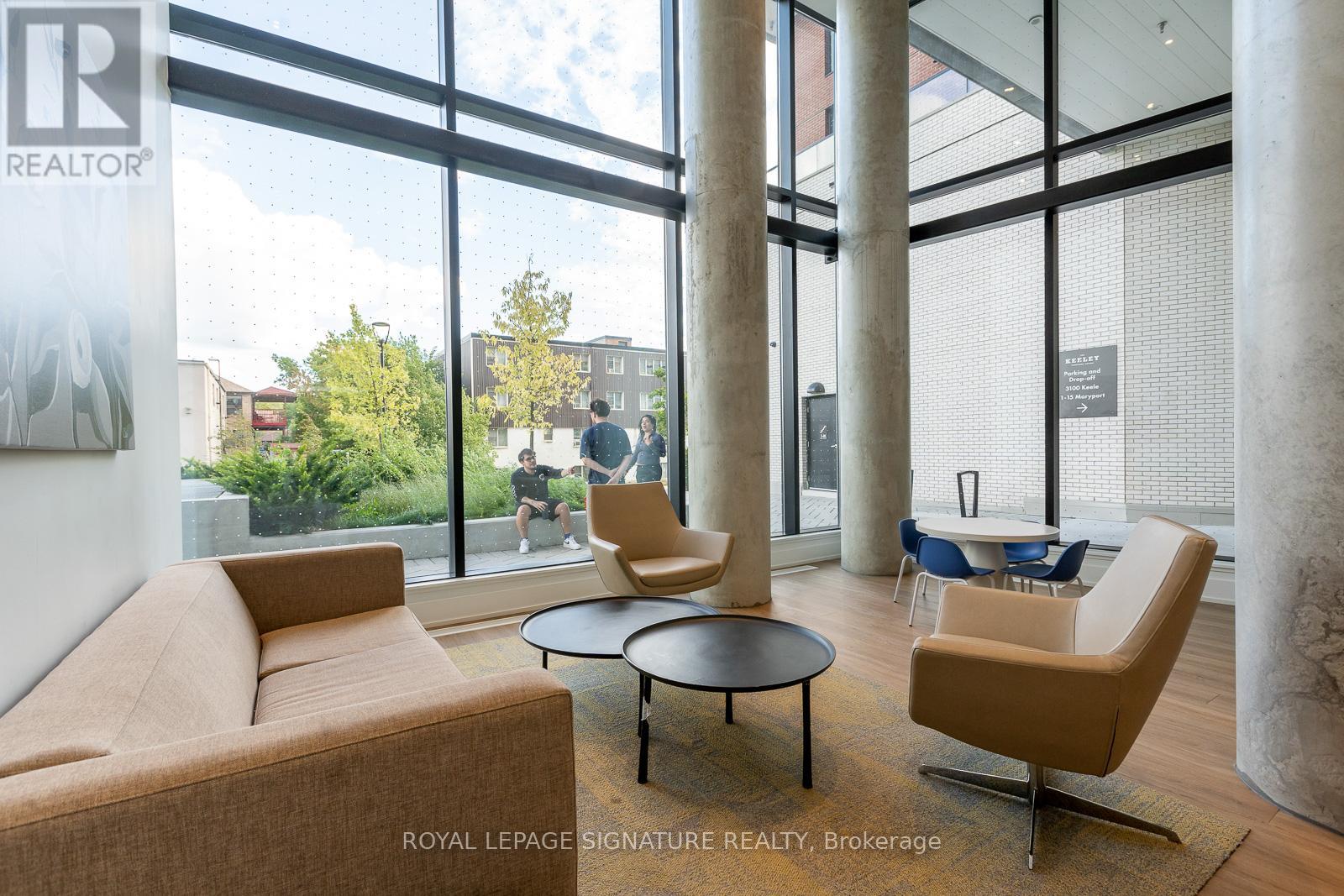Photo 19 of 824 3100 Keele Street, Toronto ON