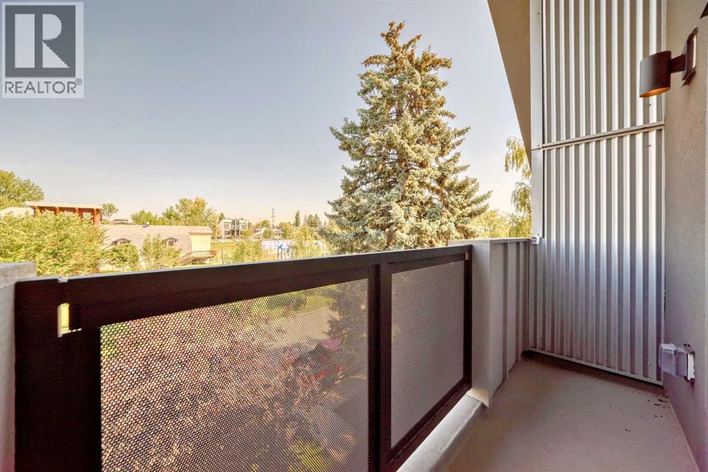 Photo 24 of 643 53 Avenue Sw, Calgary AB