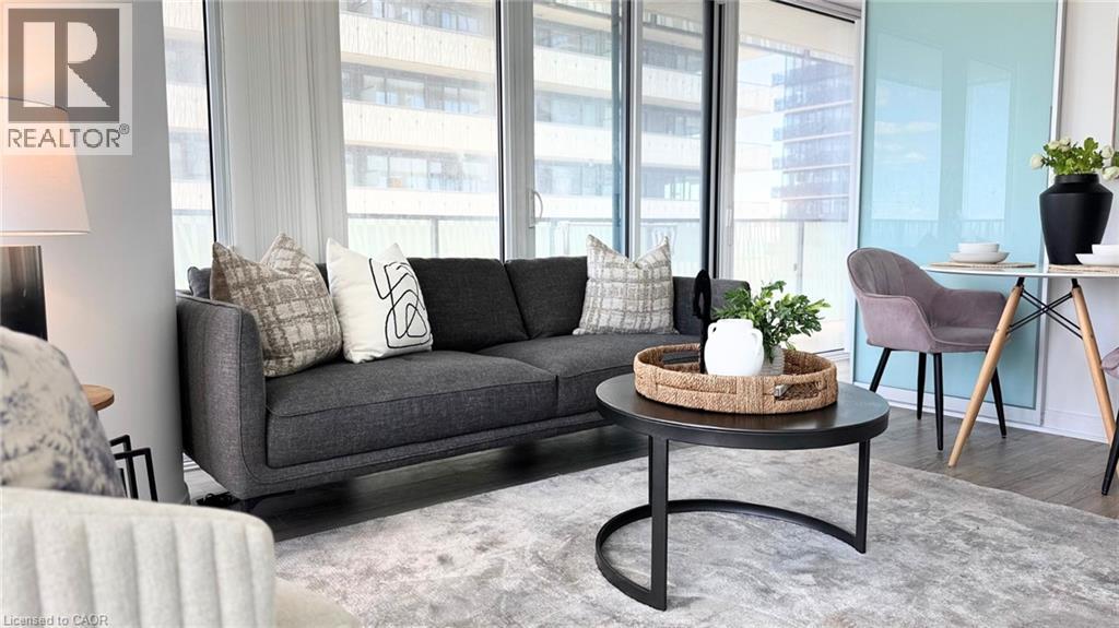 Photo 11 of 42 Charles Street E Unit 2409, Toronto ON