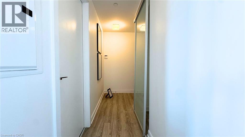 Photo 33 of 42 Charles Street E Unit 2409, Toronto ON