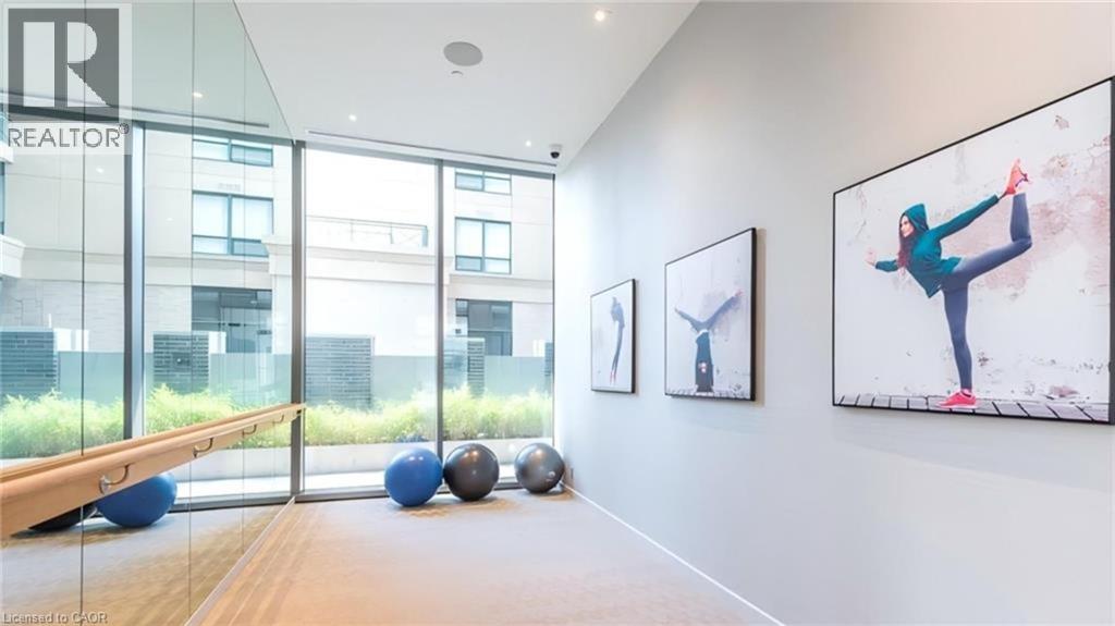 Photo 6 of 42 Charles Street E Unit 2409, Toronto ON