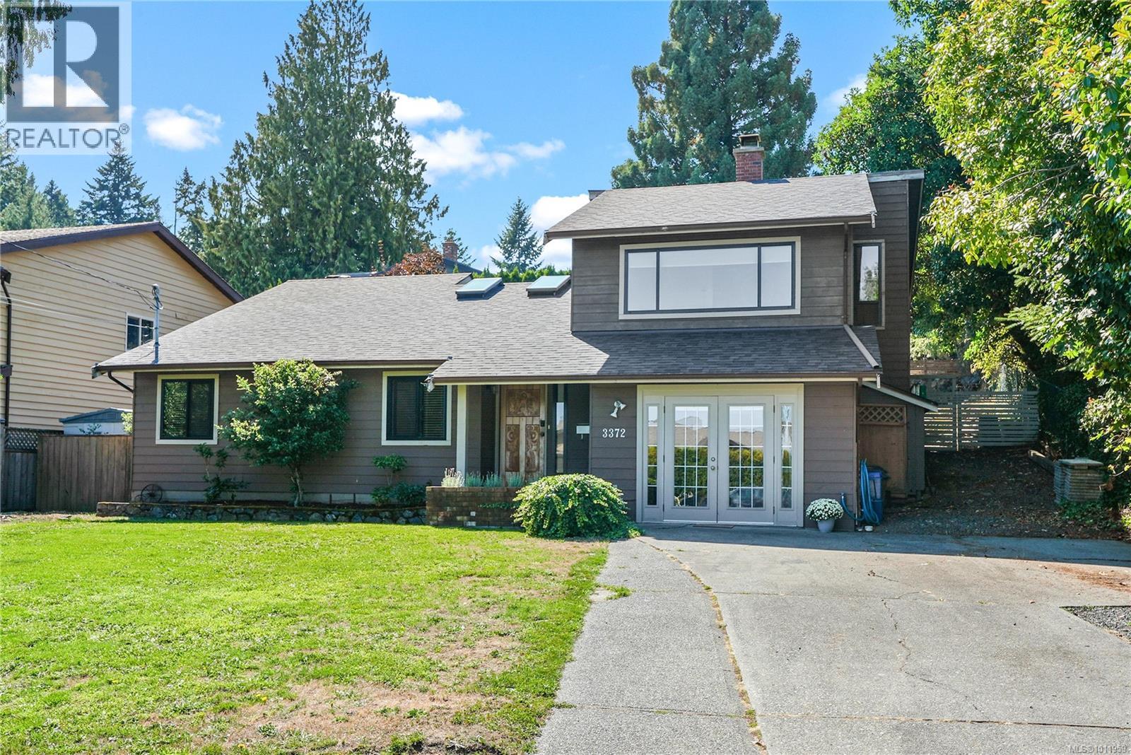 Photo 1 of 3372 Mary Anne Cres, Colwood BC