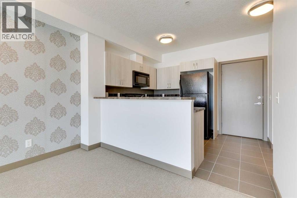Photo 4 of 210 2420 34 Avenue Sw, Calgary AB