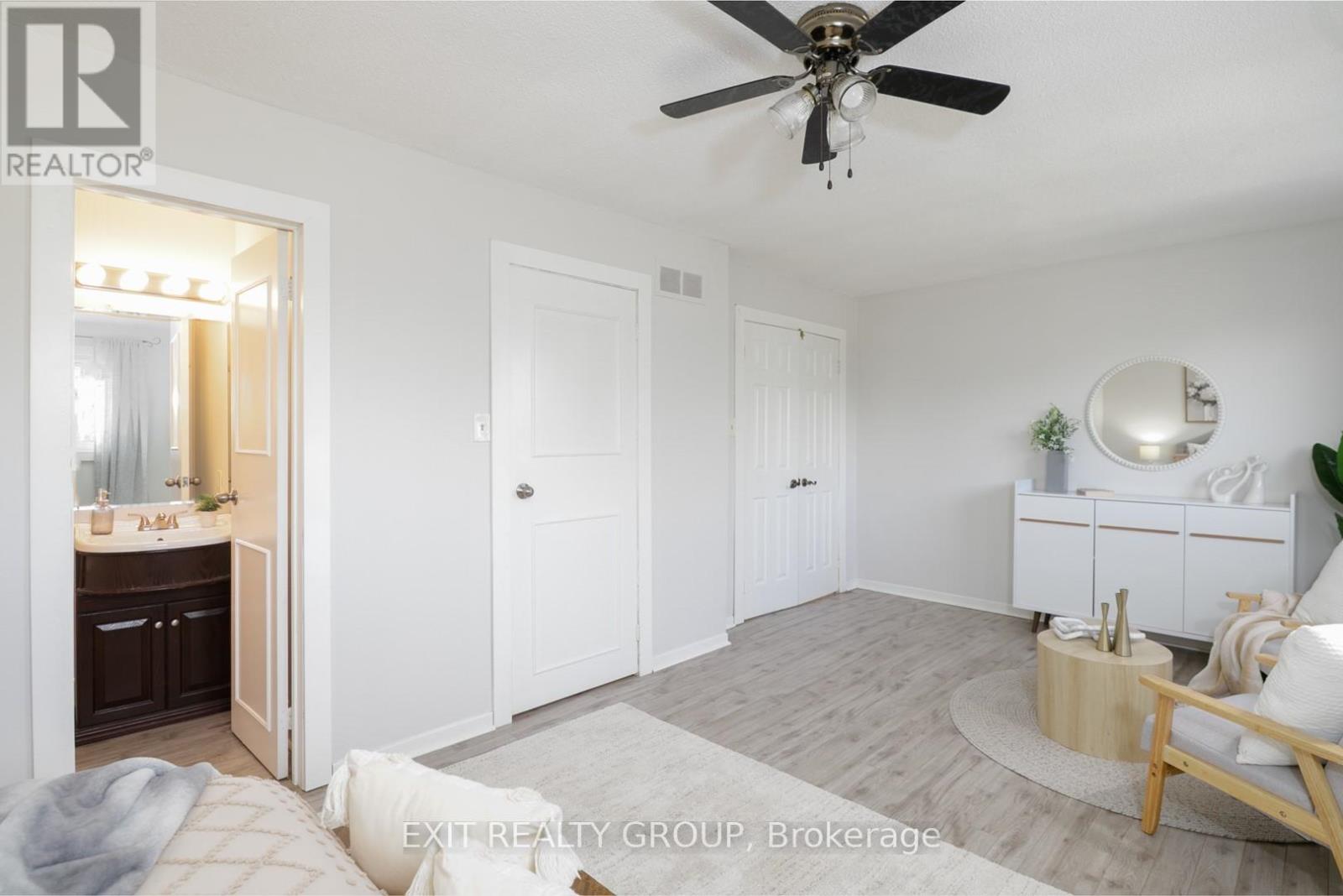 Photo 17 of 765 Hampton Court, Pickering ON