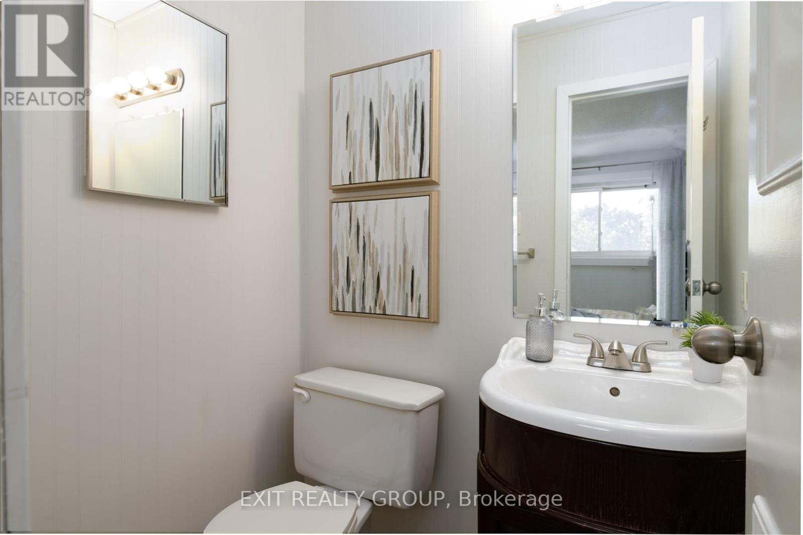 Photo 19 of 765 Hampton Court, Pickering ON