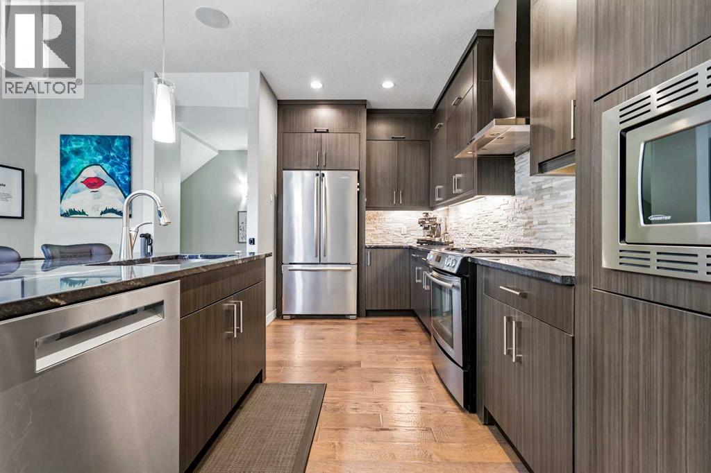 Photo 35 of 2 4728 17 Avenue Nw, Calgary AB