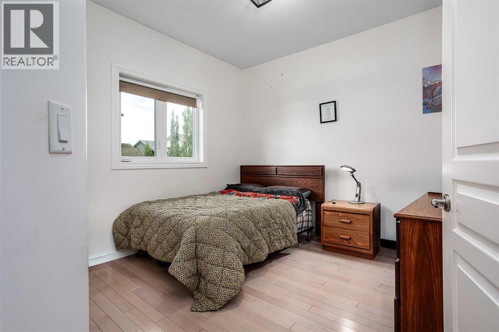 Photo 11 of 3317 52 B Street, Camrose AB
