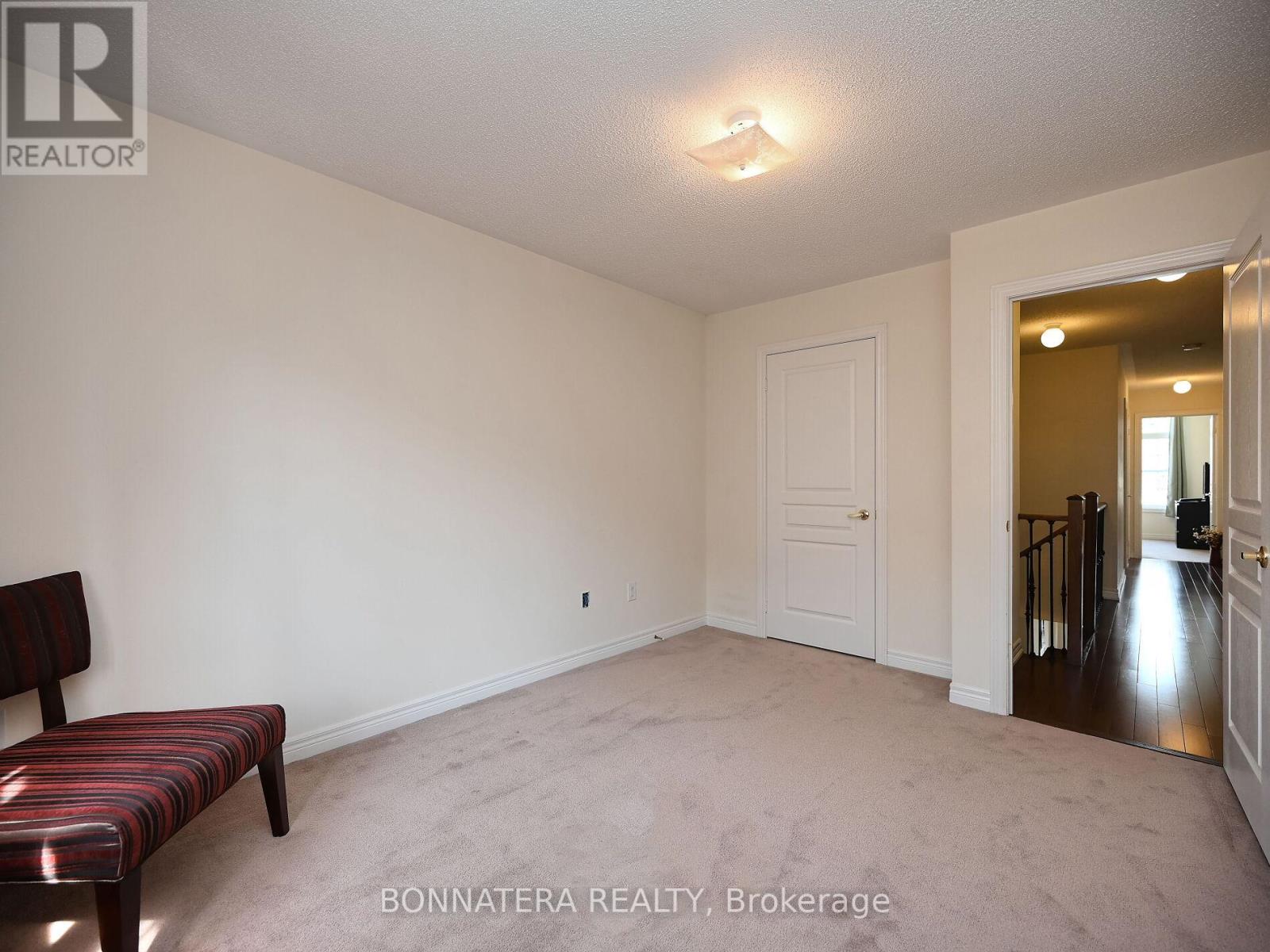 Photo 36 of 5679 Ethan Drive, Mississauga ON