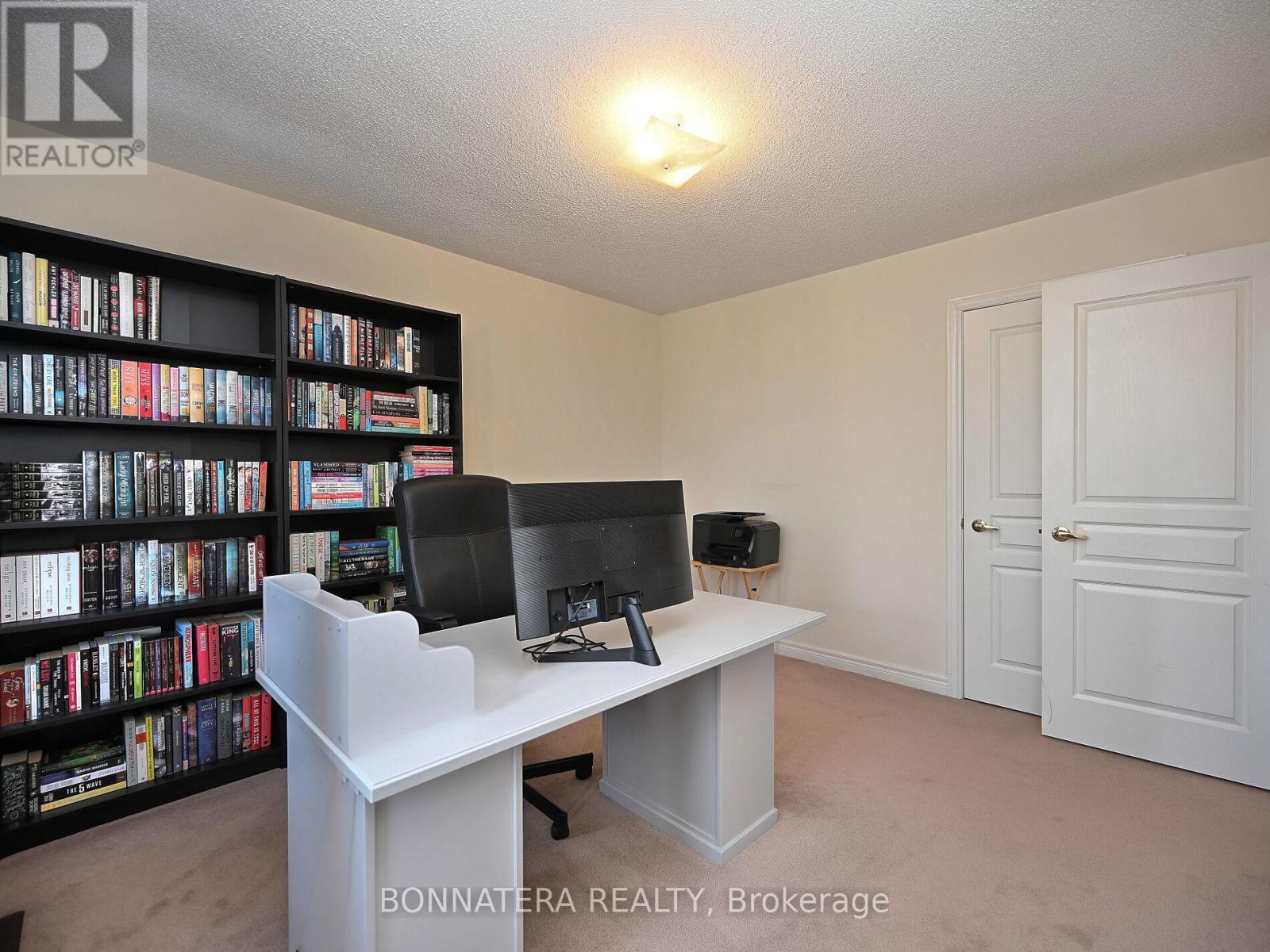 Photo 39 of 5679 Ethan Drive, Mississauga ON